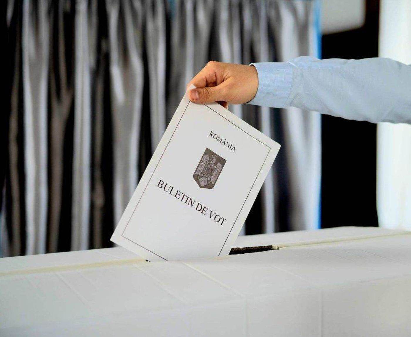 AUR cere eliminarea votului online din Camera Deputaţilor